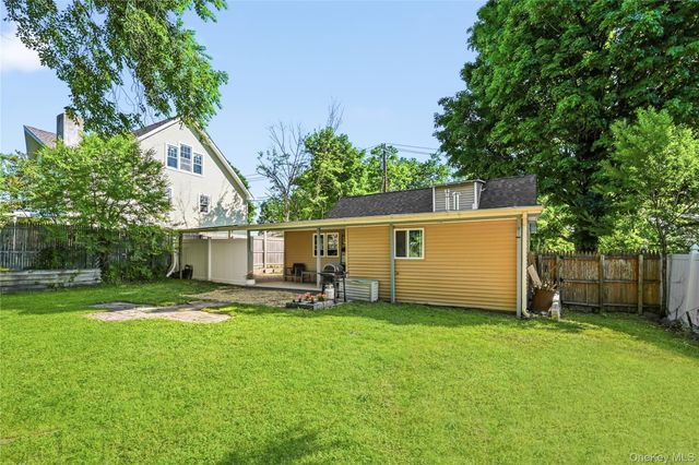 4 Hulse Street, Middletown, NY 10940