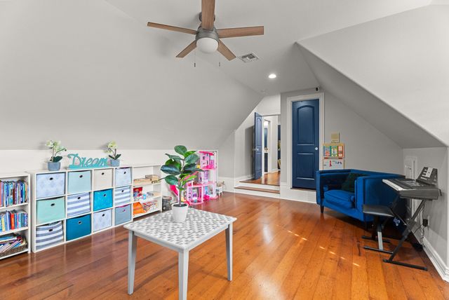 1975 Stonegate Valley, Tyler, TX 75703