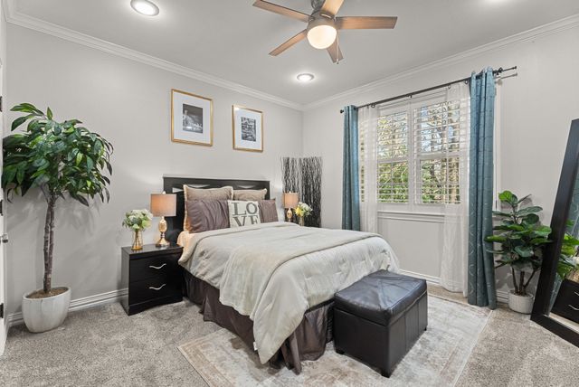 1975 Stonegate Valley, Tyler, TX 75703