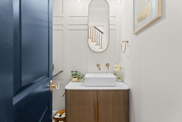 1975 Stonegate Valley, Tyler, TX 75703