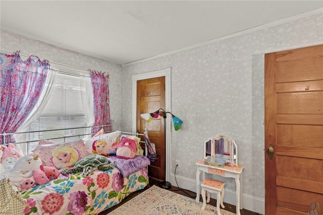 161 Ocean Avenue, Cranston, RI 02905