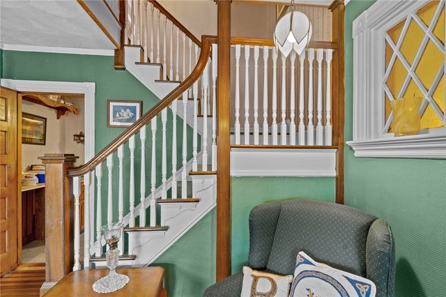 161 Ocean Avenue, Cranston, RI 02905