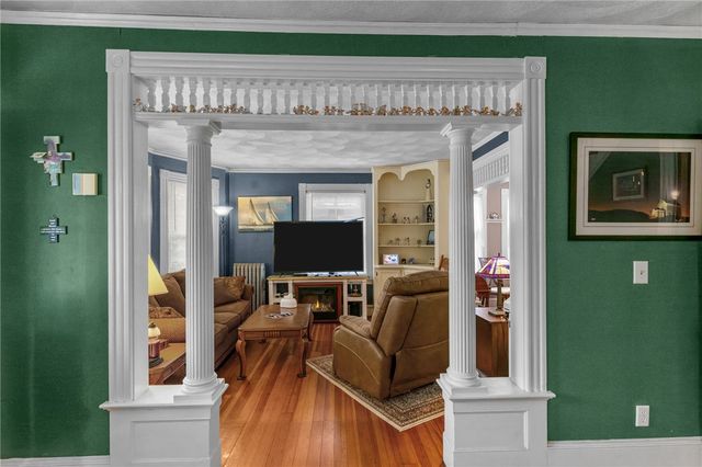 161 Ocean Avenue, Cranston, RI 02905