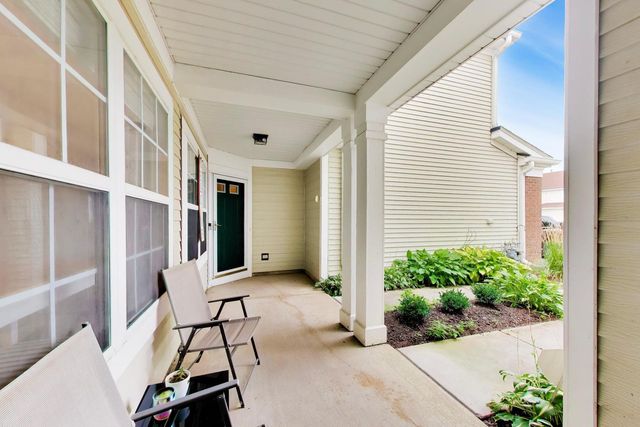 30603 Mccormick Lane 30603, Warrenville, IL 60555