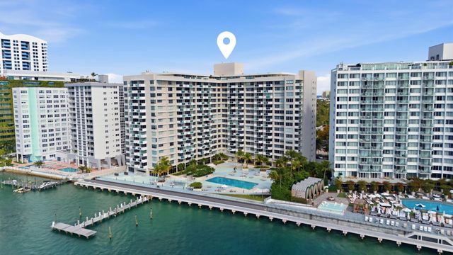 1200 West Avenue 324, Miami Beach, FL 33139