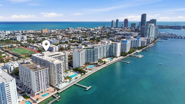 1200 West Avenue 324, Miami Beach, FL 33139