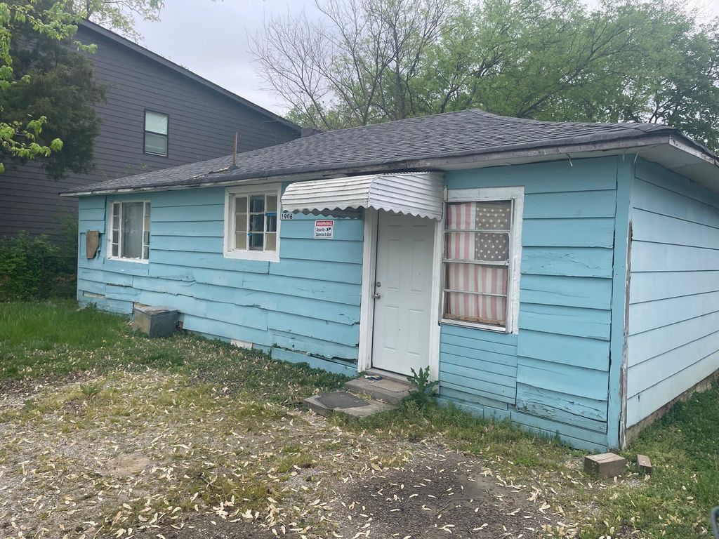 1906 S Holly Street, Chattanooga, TN 37404