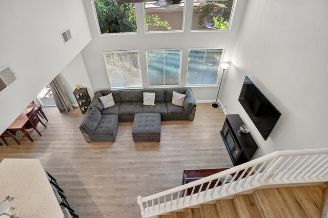 756 Rodmartin Ct, Folsom, CA 95630