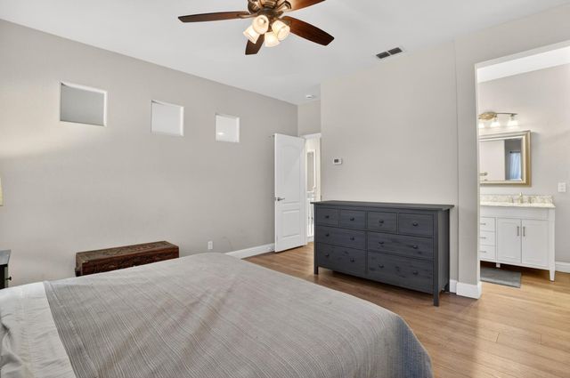 756 Rodmartin Ct, Folsom, CA 95630