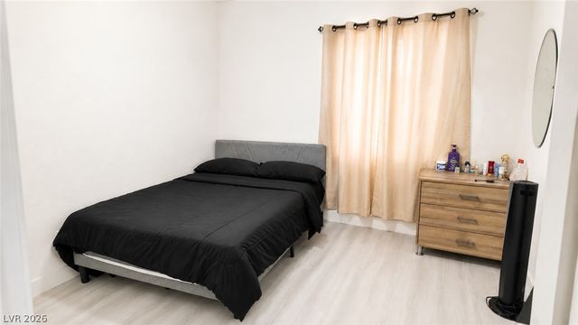 1012 Tropic Wind Avenue, North Las Vegas, NV 89081