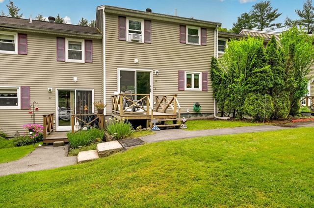 2 Bryant St D, Freetown, MA 02702