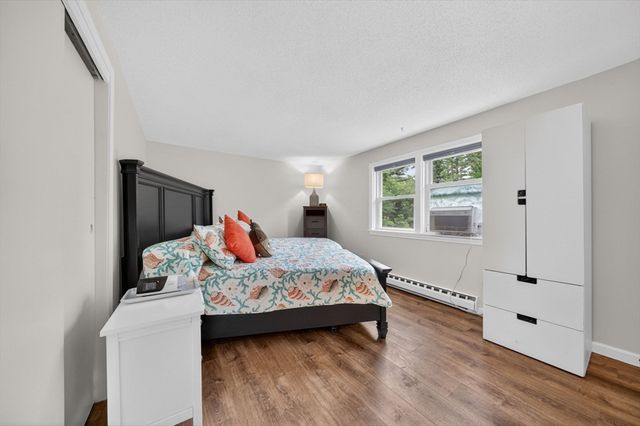 2 Bryant St D, Freetown, MA 02702