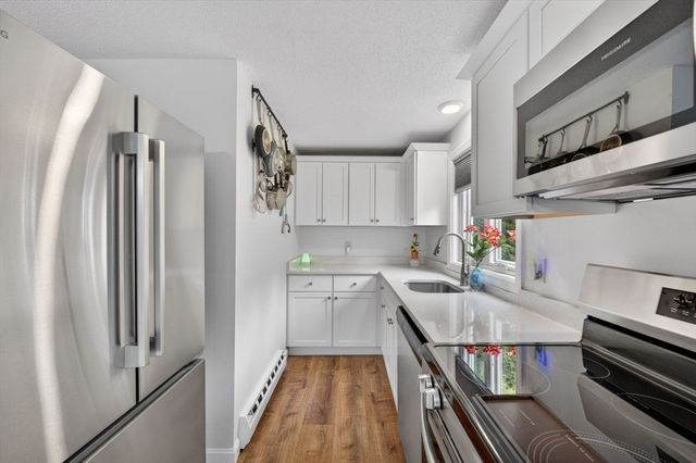 2 Bryant St D, Freetown, MA 02702