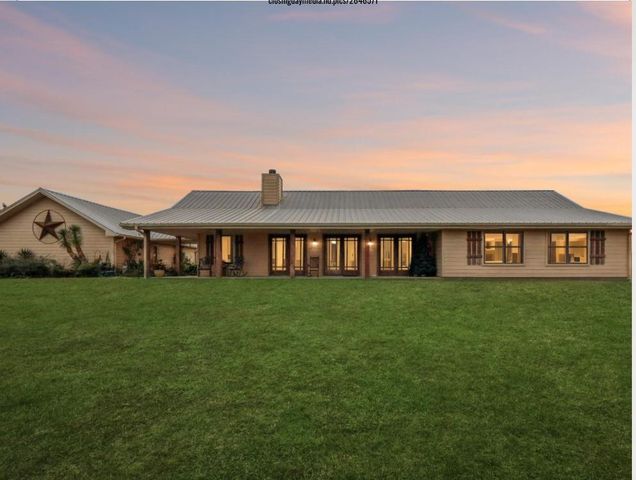 25202 Highway 105, Sour Lake, TX 77659