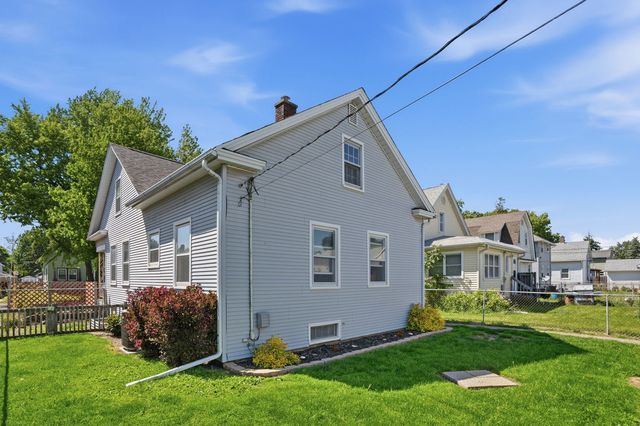 1541 40th Street, Rock Island, IL 61201