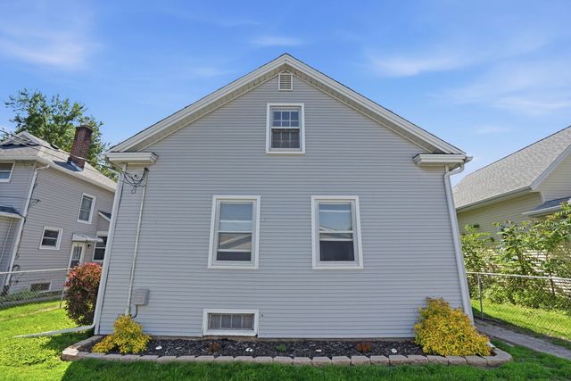 1541 40th Street, Rock Island, IL 61201