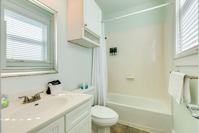 4215 Green Heron Drive, Galveston, TX 77554