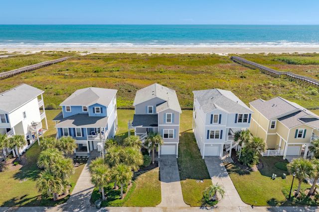 4215 Green Heron Drive, Galveston, TX 77554