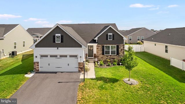 218 WYOMING WAY, Hedgesville, WV 25427