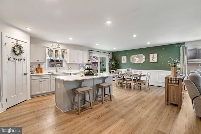 218 WYOMING WAY, Hedgesville, WV 25427