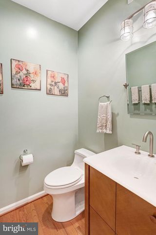 114 MOUNT HIGH ST, Occoquan, VA 22125