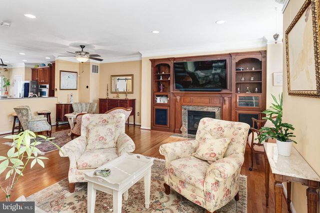 114 MOUNT HIGH ST, Occoquan, VA 22125