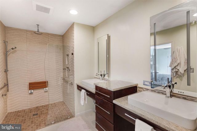 114 MOUNT HIGH ST, Occoquan, VA 22125