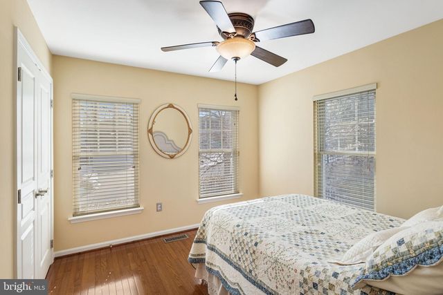 114 MOUNT HIGH ST, Occoquan, VA 22125