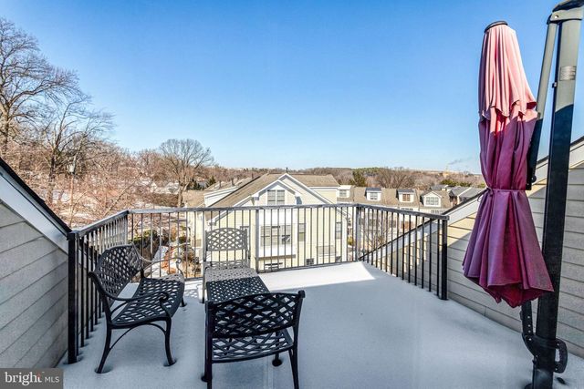 114 MOUNT HIGH ST, Occoquan, VA 22125