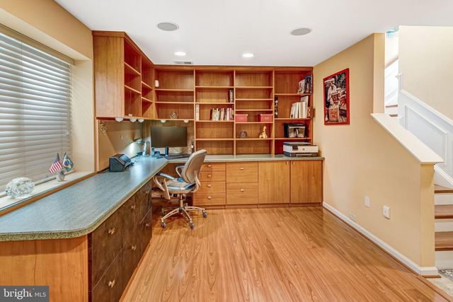 114 MOUNT HIGH ST, Occoquan, VA 22125