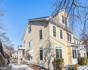 114 MOUNT HIGH ST, Occoquan, VA 22125