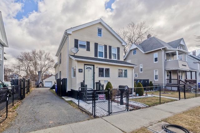 15 Florida St, Springfield, MA 01109