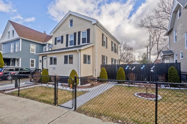 15 Florida St, Springfield, MA 01109