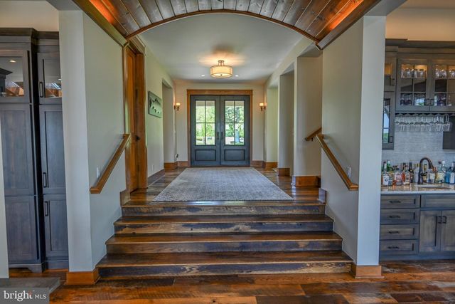 47 HOLY CROSS, Oakland, MD 21550