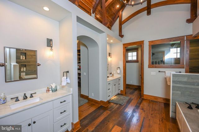 47 HOLY CROSS, Oakland, MD 21550