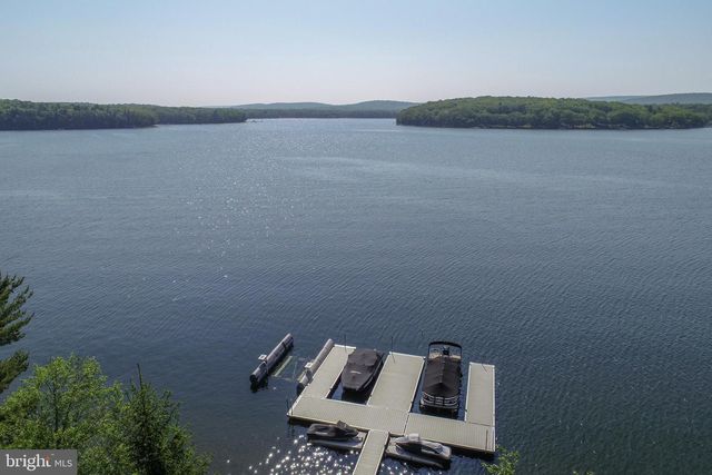 47 HOLY CROSS, Oakland, MD 21550