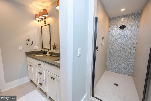 47 HOLY CROSS, Oakland, MD 21550