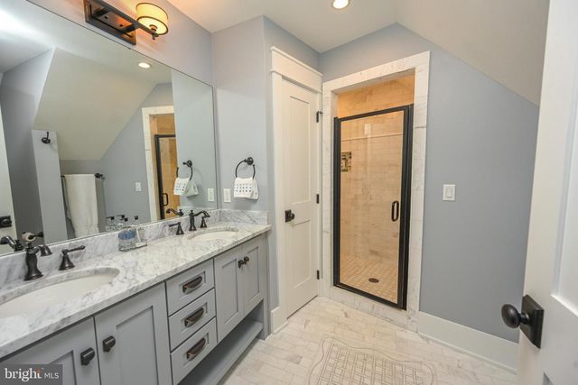 47 HOLY CROSS, Oakland, MD 21550