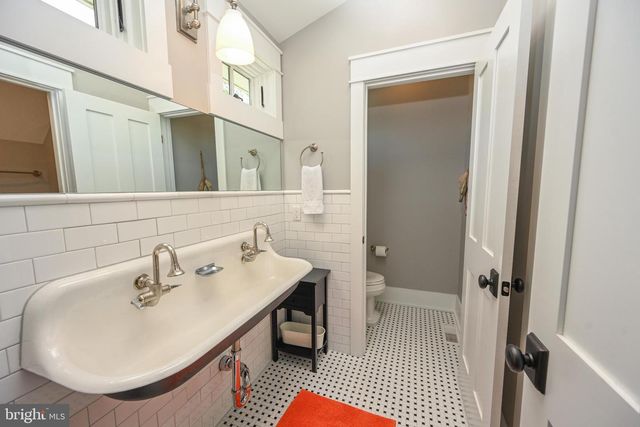 47 HOLY CROSS, Oakland, MD 21550