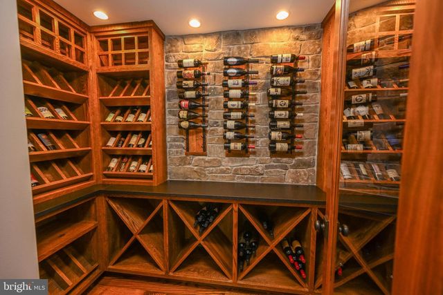 47 HOLY CROSS, Oakland, MD 21550