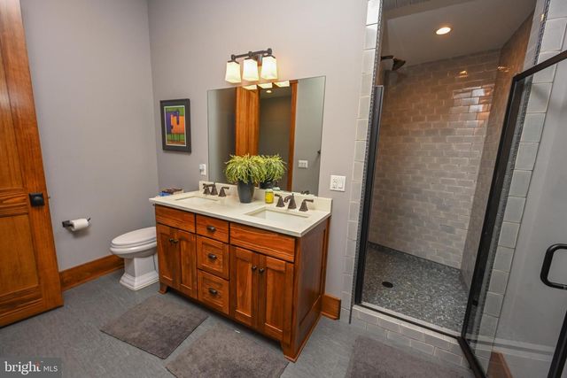 47 HOLY CROSS, Oakland, MD 21550