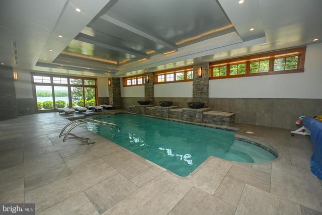 47 HOLY CROSS, Oakland, MD 21550