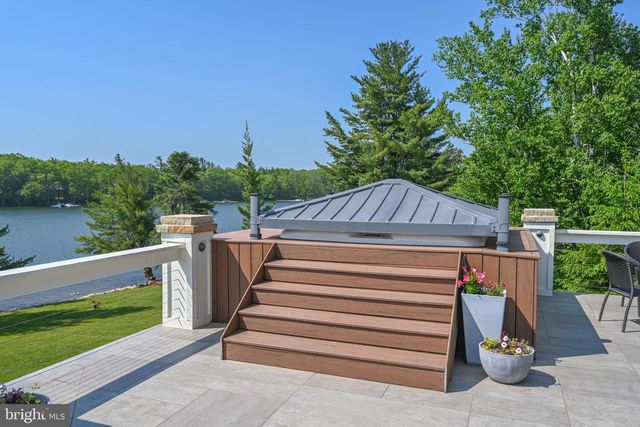 47 HOLY CROSS, Oakland, MD 21550