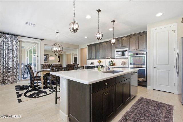912 W KAIBAB Drive, Chandler, AZ 85248
