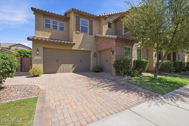 912 W KAIBAB Drive, Chandler, AZ 85248