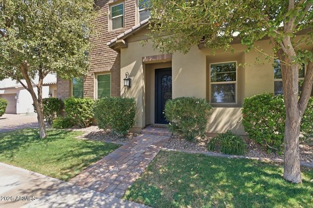 912 W KAIBAB Drive, Chandler, AZ 85248