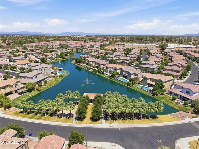 912 W KAIBAB Drive, Chandler, AZ 85248
