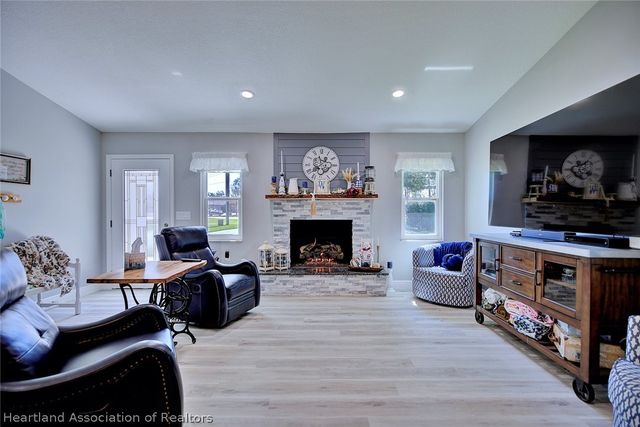 115 kings Court NW, Lake Placid, FL 33852