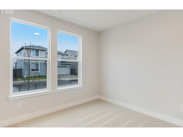 3590 W 4TH St, Washougal, WA 98671