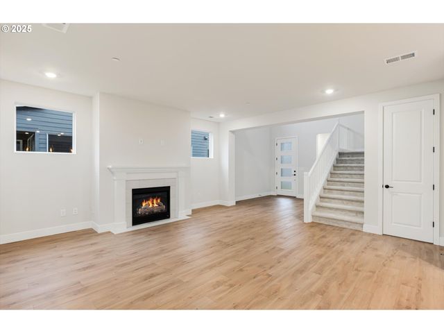 3590 W 4TH St, Washougal, WA 98671